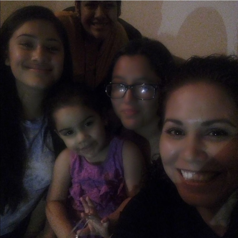 Meet your Posher, Hilda